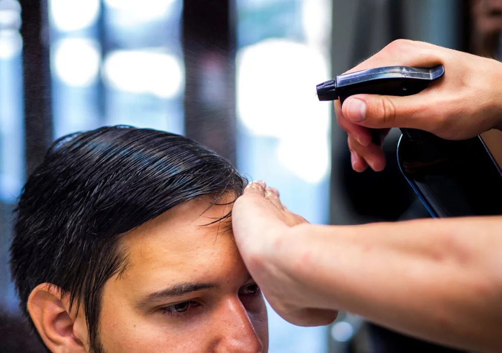 Kuaförde Keratin Bakım Nedir, Kimlere Uygulanır?
